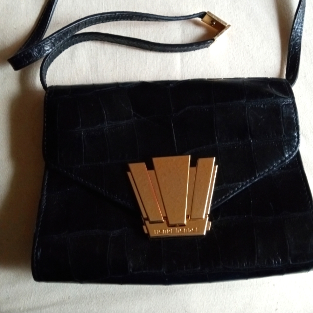 HENRI BENDEL
